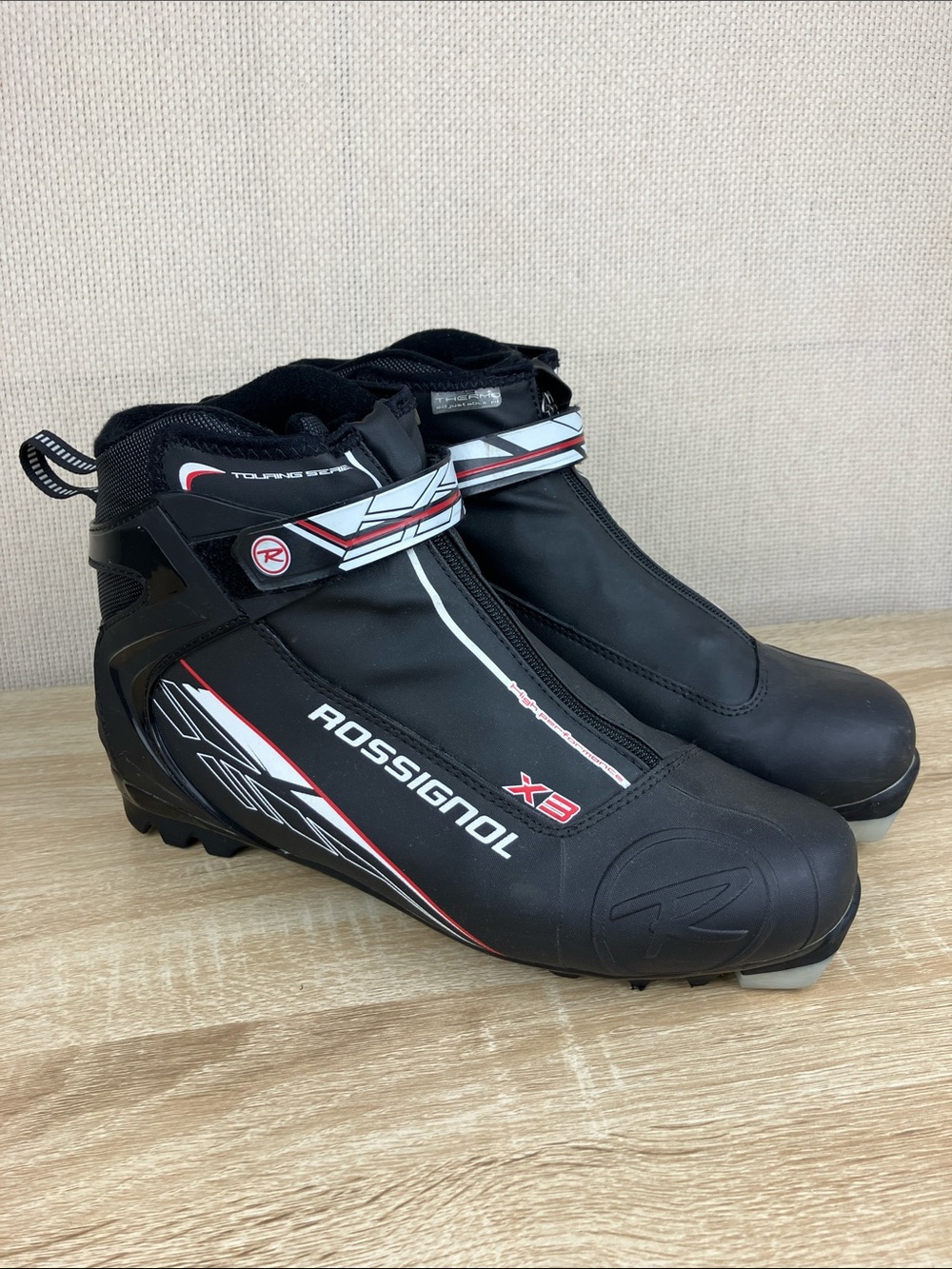 Rossignol XC-3 Cross Country Ski Boots Thermo Adjustable Fit